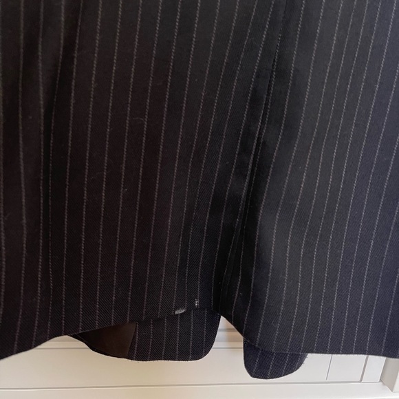 H&M Navy Blue Striped Blazer (size 6) - Picture 5 of 12